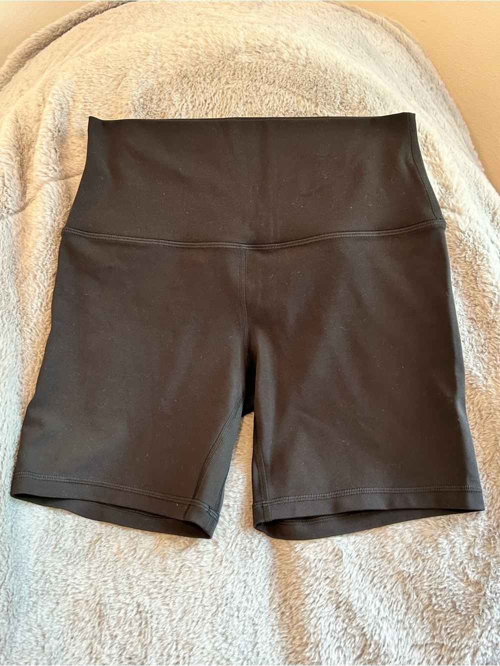 Lululemon Align Biker Shorts 6”